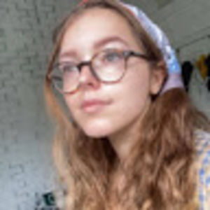 Meet your Posher, Iris